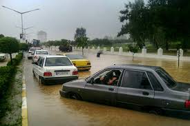 بارش باران در استان بوشهر  / احتمال آبگرفتگی معابر