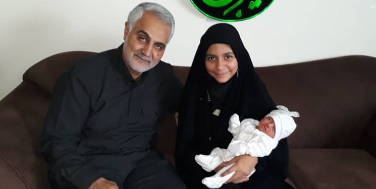 وقتی حاج قاسم به خانه ما آمد+حتما بخوانید