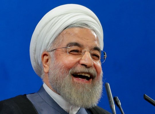 حسن روحانی:استان بوشهر "سفید است"!!!مدارس ودانشگاه ها می توانند باز شوند،مردم:آقای استاندار بگذارید دانشگاه‌ها و مدارس بسته بماند