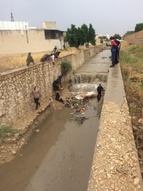 سیلاب امروز در برازجان حادثه آفرید، نجات کودک غرق شده در حال  مرگ در دره فصلی +گزارش تصویری و جزئیات حادثه 
