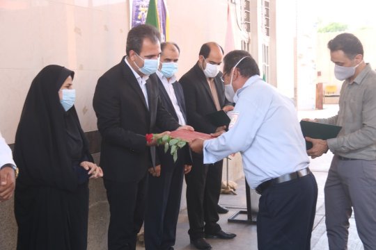 از آتشنشانان ایستگاه های آتش نشانی برازجان تقدیر شد +تصاویر