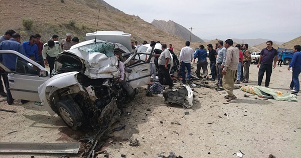باز هم حادثه رانندگی در دشتستان، یک کشته و 4 مجروح در تصادف پراید با آریو+جزئیات 
