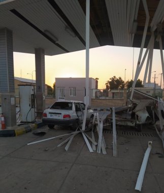 در دیر،3 مصدوم در انفجار کپسول CNG وانت پیکان+ عکس