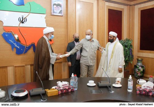 در آستانه هفته وحدت،دیدار استاندار بوشهر با علمای اهل سنت استان+تصاویر