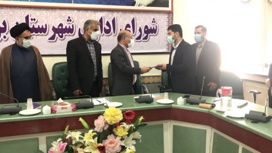 ادامه تحقق وعده استاندار بوشهر ،یک جوان دیگر با حکم استاندار بخشدار مرکزی بوشهر شد+گزارش تصویری