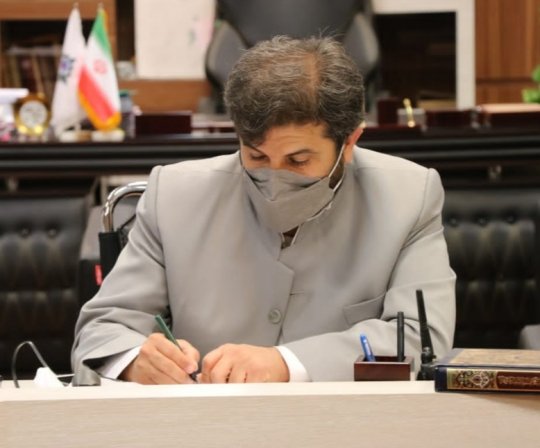با تلاش شهردار برازجان،500تن قیر رایگان تحویل شهرداری شد+تصاویر