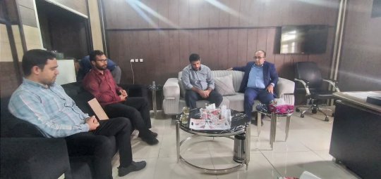 درهفته بسیج،از شهردار بسیجی و جهادی بندر دیر تقدیر شد+گزارش تصویری