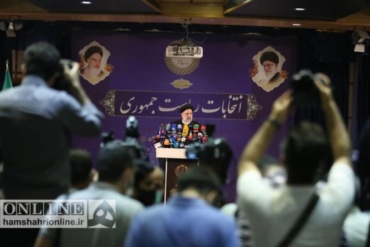 آیت اله رئیسی قبل از انتخابات: مردم خانههایشان را برای بنده ستاد انتخاباتی کنند،برخی افراد چه چیزی را تکذیب کردند؟؟؟ستادهای رئیسی تمام مردم بودند،نه یک گروه یا تشکل چندین نفره