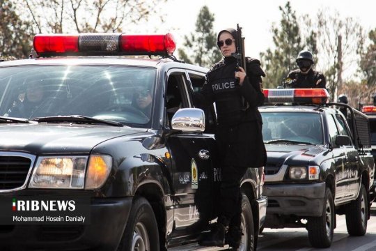 عکس/ قدرت‌نمایی زنان یگان ویژه پلیس