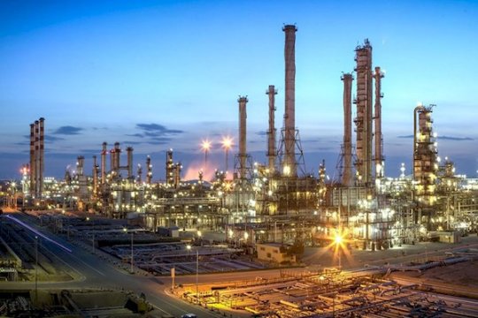 ماجرای انتصابات تلخ و شیرین پتروشیمی امیرکبیر!/پشت پرده چیست؟