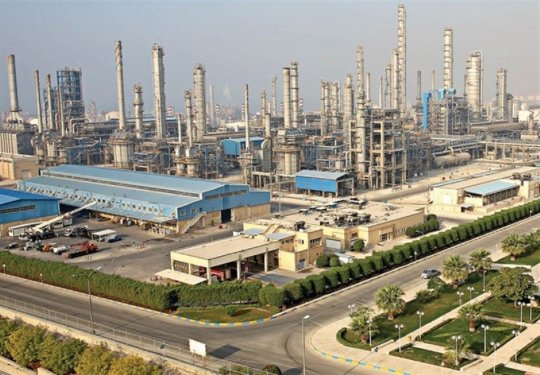 پتروشیمی هنگام در مسیر ترقی و پیشرفت