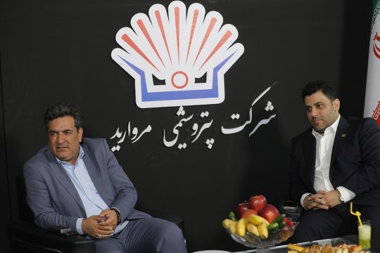 استقبال کم نظیر مقامات و فعالان صنعت نفت و پتروشیمی از غرفه پتروشیمی مروارید +گزارش تصویری