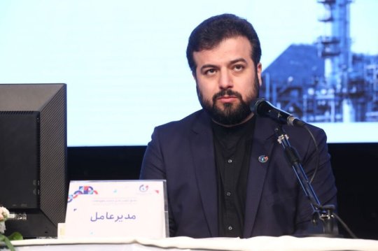 تجلیل وزیر نفت از دکتر متین دیداری مدیرعامل پتروشیمی زاگرس پتروشیمی زاگرس، خلاق و مدرن و پیشگام در ایمنی فرآیند