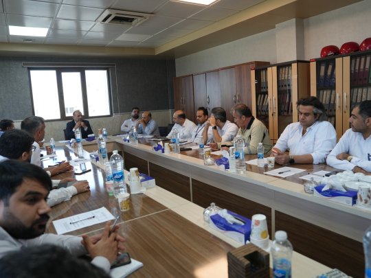 گامی مؤثر در مسیر پاسخگویی؛ میز خدمت منابع انسانی در پتروشیمی مروارید برگزار شد+تصاویر