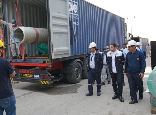 ورود محموله استراتژیک لولههای خط PRG به مجتمع کیمیای پارس خاورمیانه+تصاویر