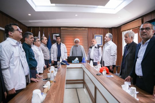 روز پرکار مدیرعامل و اعضای هیئت مدیره صندوق ذخیره فرهنگیان در عسلویه؛ +تصویر