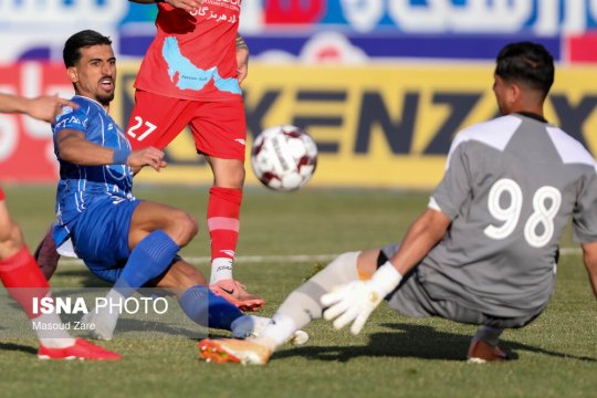 یک هشتم جام حذفی فوتبال؛ استقلال تهران - فولاد هرمزگان