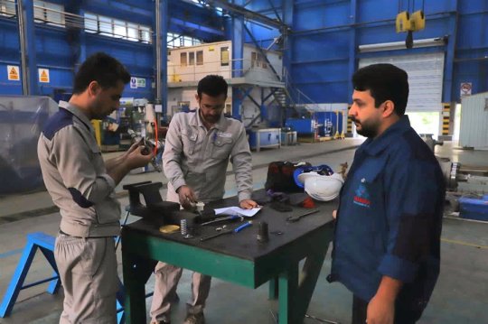 تداوم عملیات تعمیرات اساسی در پتروشیمی مرجان+ گزارش تصویری