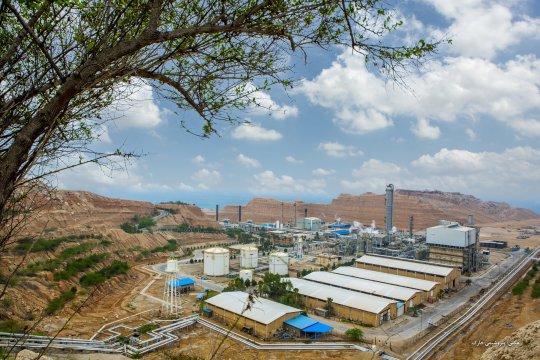 پتروشیمی خارک در جمع ۱۰ شرکت برتر صادراتگرا و ۱۰۰ شرکت برتر ایران قرار گرفت
