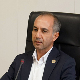 مهندس پیمان اصفهانی،تلفیق جوانی و تجربه،تعهد و تخصص مدیرعامل جدید پتروشیمی پردیس