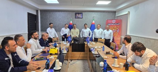 تجلیل از تلاشگران ایمنی و آتشنشانی پتروشیمی مروارید+تصاویر