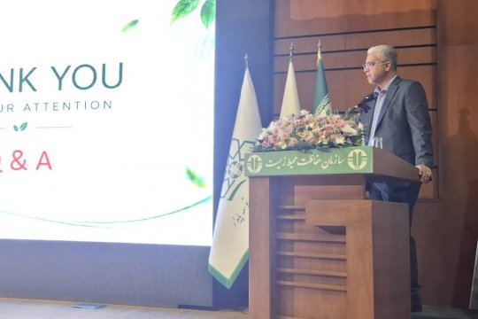 مدیرعامل شرکت مخازن سبز پتروشیمی عسلویه در دوازدهمین سمینار ملی شیمی و محیط‌زیست